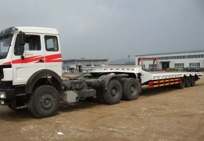 NG80 2642SZ 6 × 4420hp شاحنة بيبين جرار